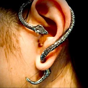 Snake Ear Cuff